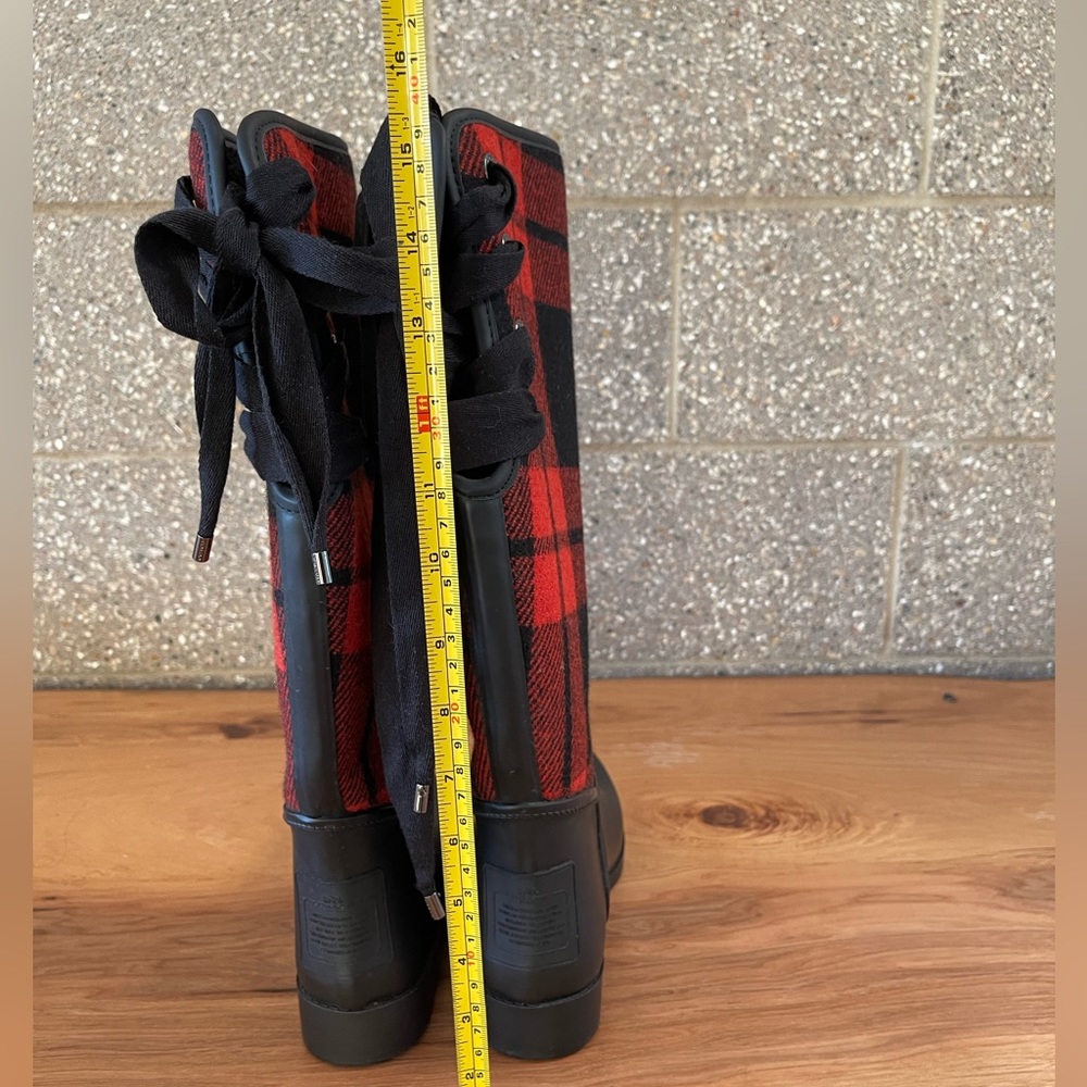 NWOT Coach Women’s Red Plaid Riding Boots - Size 8 - Picture 4 of 6